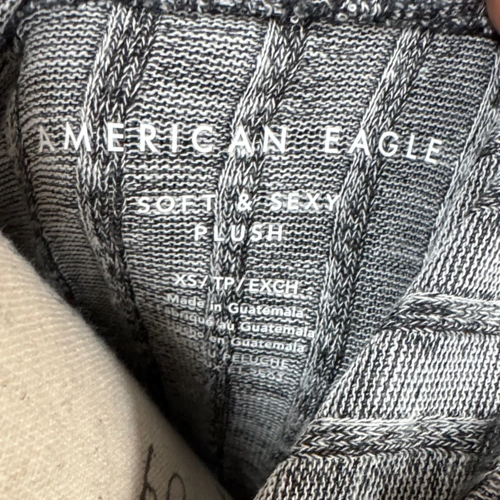🦅 AEO Hooded Long Sleeve Striped Top, Lightweight Pullover Charcoal Gray - Picture 5 of 6